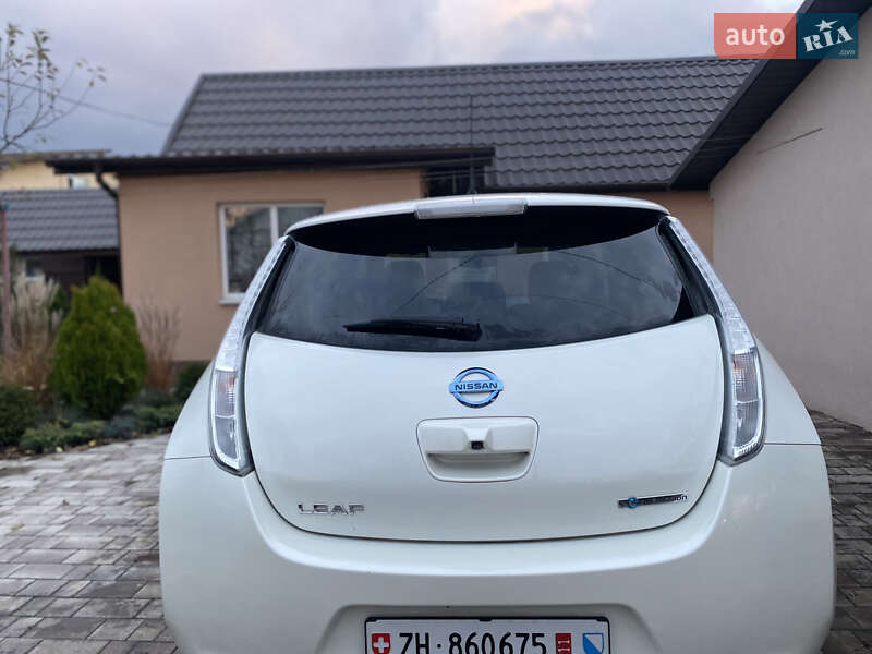 Хэтчбек Nissan Leaf 2016 в Виннице