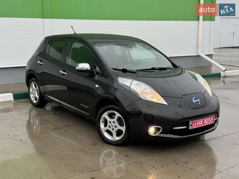 Хетчбек Nissan Leaf 2013 в Олександрії
