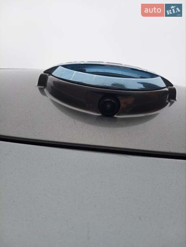 Хетчбек Nissan Leaf 2014 в Житомирі