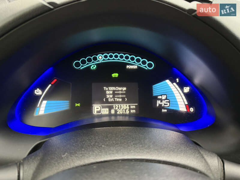 Хетчбек Nissan Leaf 2016 в Луцьку
