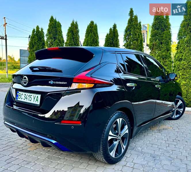 Хэтчбек Nissan Leaf 2018 в Трускавце