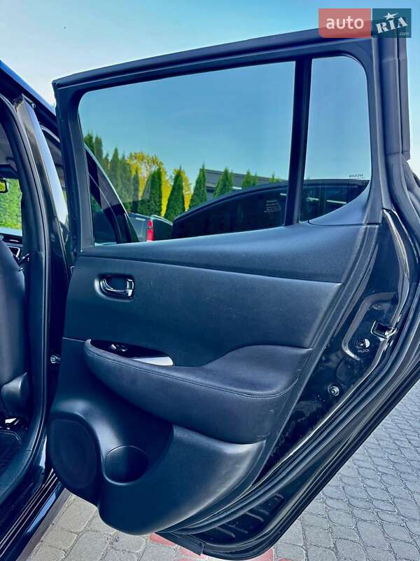 Хэтчбек Nissan Leaf 2018 в Трускавце