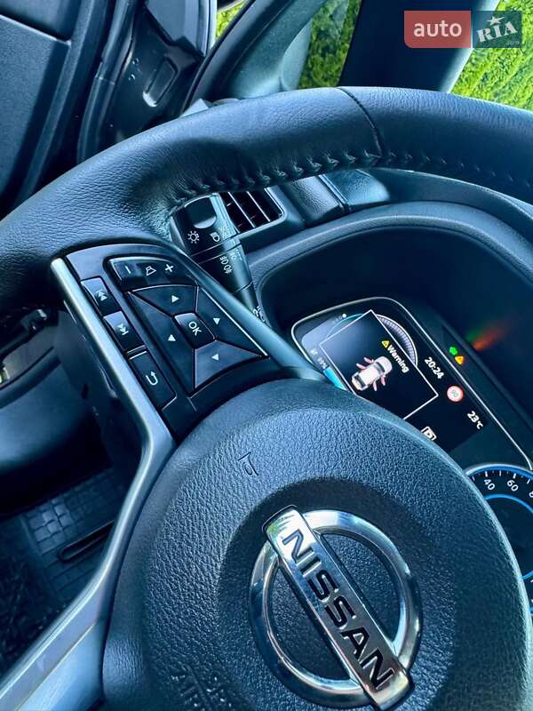 Хэтчбек Nissan Leaf 2018 в Трускавце