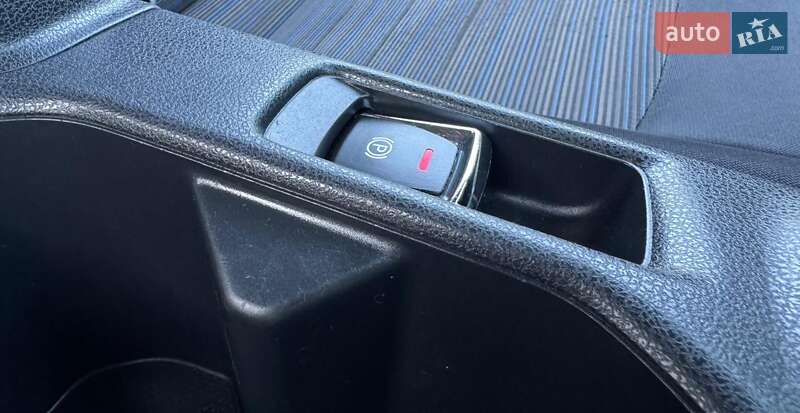 Хэтчбек Nissan Leaf 2018 в Трускавце