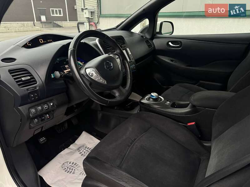 Хетчбек Nissan Leaf 2014 в Вінниці