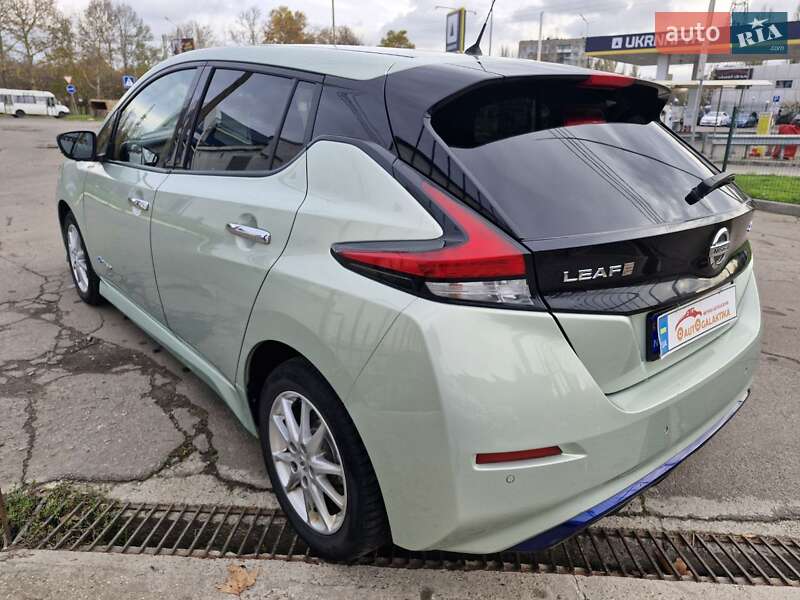 Хетчбек Nissan Leaf 2018 в Миколаєві