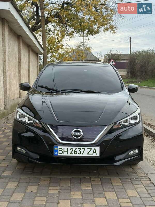 Хэтчбек Nissan Leaf 2018 в Белгороде-Днестровском