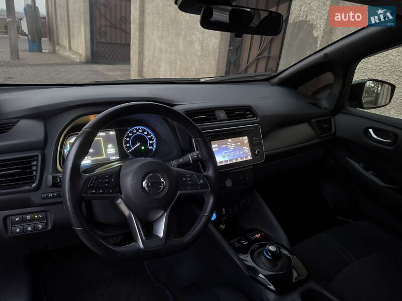 Хэтчбек Nissan Leaf 2018 в Белгороде-Днестровском