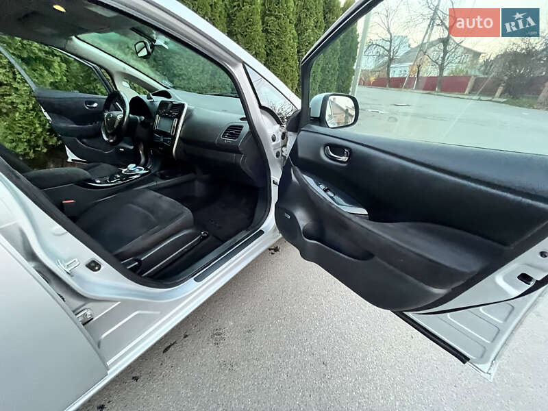 Хэтчбек Nissan Leaf 2014 в Виннице фото 11 Хэтчбек Nissan Leaf 2014 в Виннице