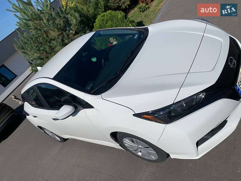 Хэтчбек Nissan Leaf 2024 в Ровно