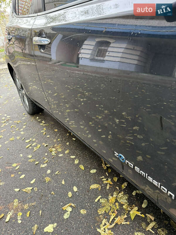 Хэтчбек Nissan Leaf 2017 в Киеве фото 11 Хэтчбек Nissan Leaf 2017 в Киеве