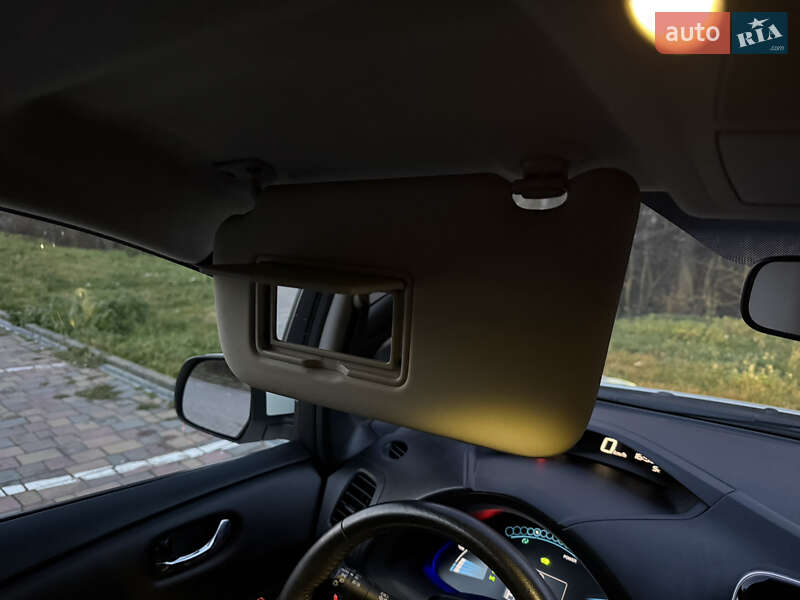 Хэтчбек Nissan Leaf 2017 в Тернополе фото 40 Хэтчбек Nissan Leaf 2017 в Тернополе