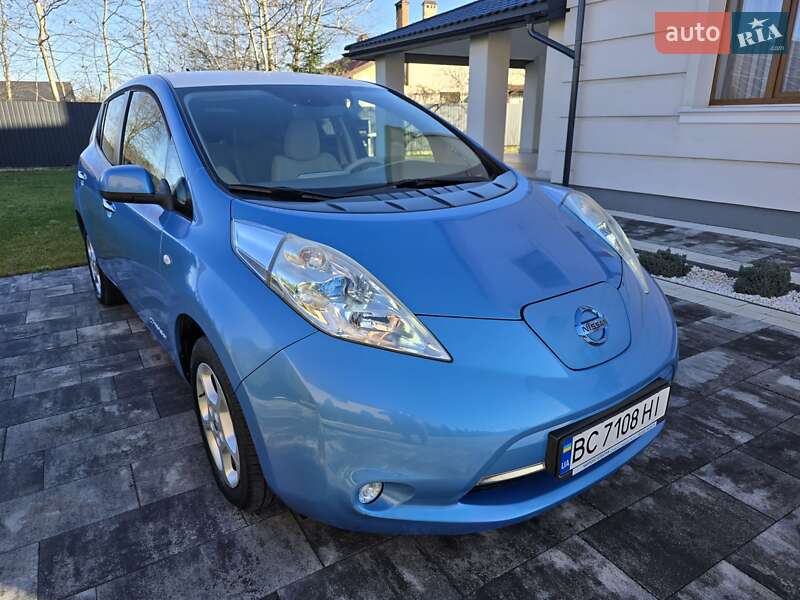 Хэтчбек Nissan Leaf 2011 в Ивано-Франковске фото 3 Хэтчбек Nissan Leaf 2011 в Ивано-Франковске