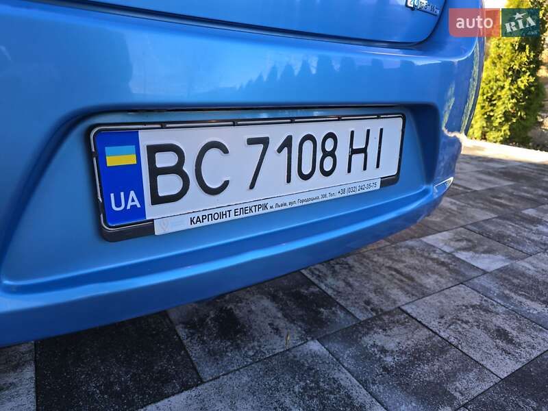 Хэтчбек Nissan Leaf 2011 в Ивано-Франковске фото 48 Хэтчбек Nissan Leaf 2011 в Ивано-Франковске