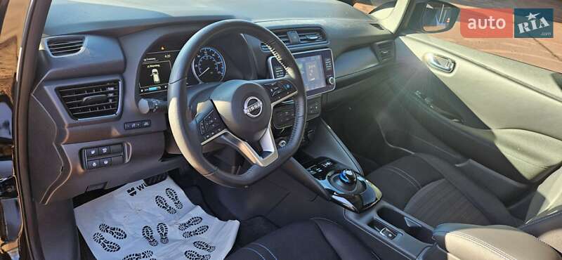 Хетчбек Nissan Leaf 2024 в Кривому Розі фото 9 Хетчбек Nissan Leaf 2024 в Кривому Розі
