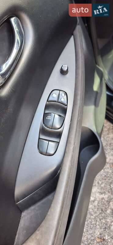 Хэтчбек Nissan Leaf 2016 в Днепре фото 13 Хэтчбек Nissan Leaf 2016 в Днепре