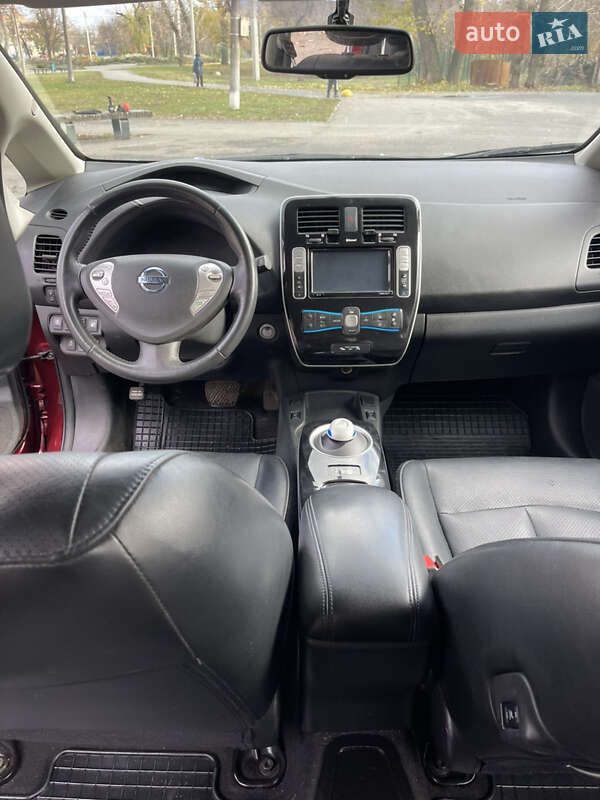 Хэтчбек Nissan Leaf 2016 в Харькове фото 12 Хэтчбек Nissan Leaf 2016 в Харькове