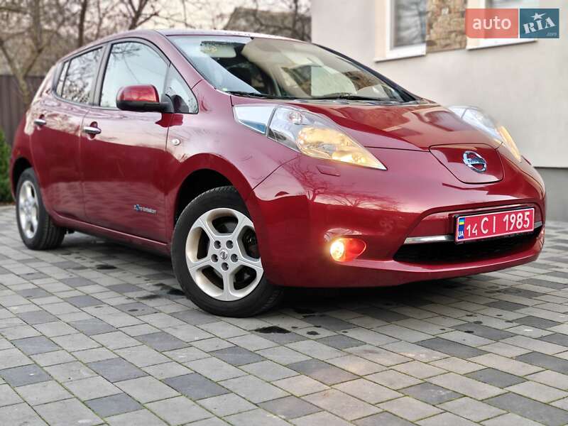 Хэтчбек Nissan Leaf 2017 в Ивано-Франковске фото 10 Хэтчбек Nissan Leaf 2017 в Ивано-Франковске