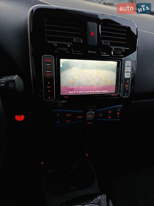 Хэтчбек Nissan Leaf 2017 в Ивано-Франковске фото 20 Хэтчбек Nissan Leaf 2017 в Ивано-Франковске