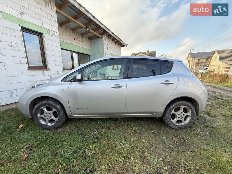 Хэтчбек Nissan Leaf 2012 в Луцке фото 5 Хэтчбек Nissan Leaf 2012 в Луцке