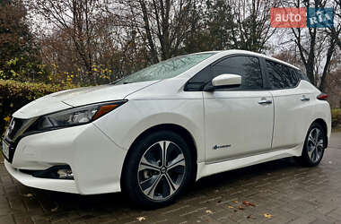 Хэтчбек Nissan Leaf 2019 в Львове