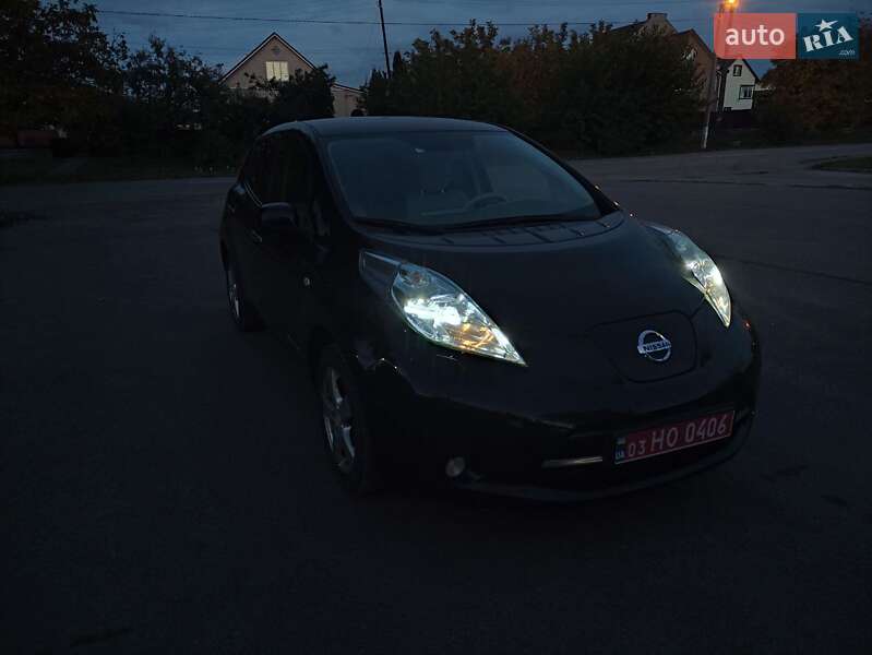 Хэтчбек Nissan Leaf 2012 в Умани фото 26 Хэтчбек Nissan Leaf 2012 в Умани