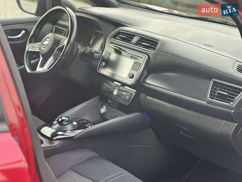 Хэтчбек Nissan Leaf 2019 в Львове фото 30 Хэтчбек Nissan Leaf 2019 в Львове