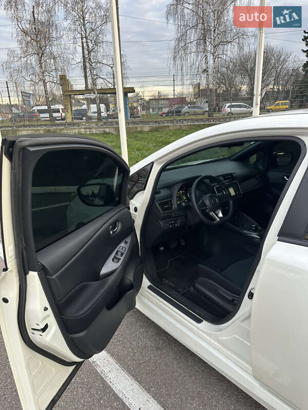 Хэтчбек Nissan Leaf 2018 в Житомире фото 11 Хэтчбек Nissan Leaf 2018 в Житомире