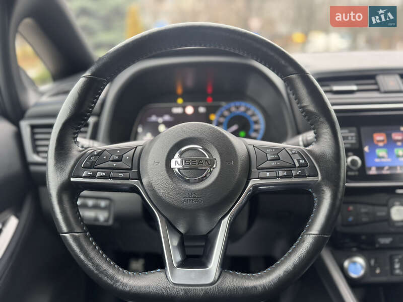 Хэтчбек Nissan Leaf 2018 в Луцке