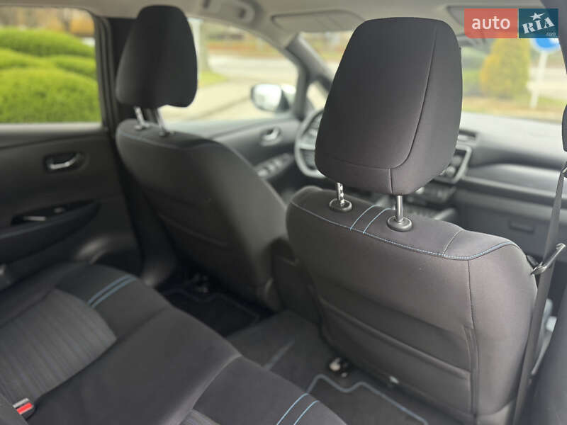 Хэтчбек Nissan Leaf 2018 в Луцке