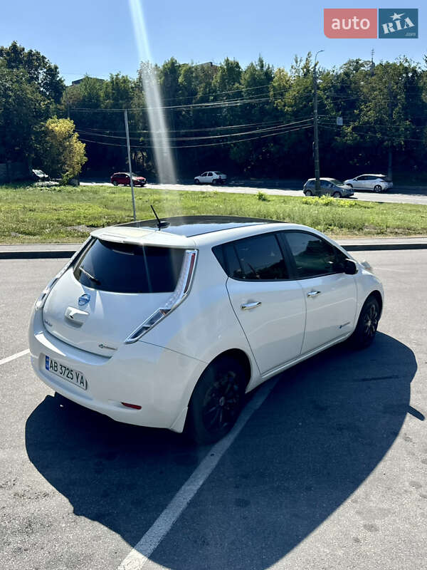 Хэтчбек Nissan Leaf 2014 в Виннице фото 8 Хэтчбек Nissan Leaf 2014 в Виннице