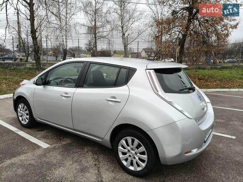 Хэтчбек Nissan Leaf 2014 в Житомире фото 7 Хэтчбек Nissan Leaf 2014 в Житомире