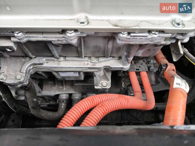 Хэтчбек Nissan Leaf 2014 в Житомире фото 33 Хэтчбек Nissan Leaf 2014 в Житомире