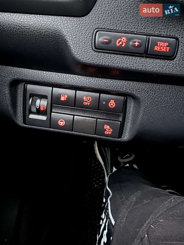 Хэтчбек Nissan Leaf 2018 в Ивано-Франковске