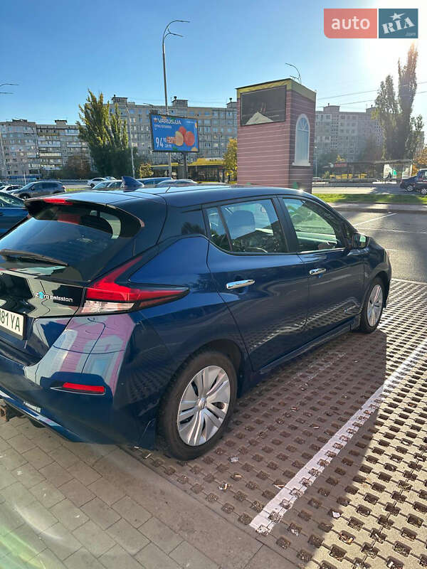 Хетчбек Nissan Leaf 2018 в Києві