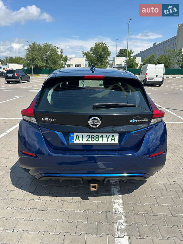 Хетчбек Nissan Leaf 2018 в Києві