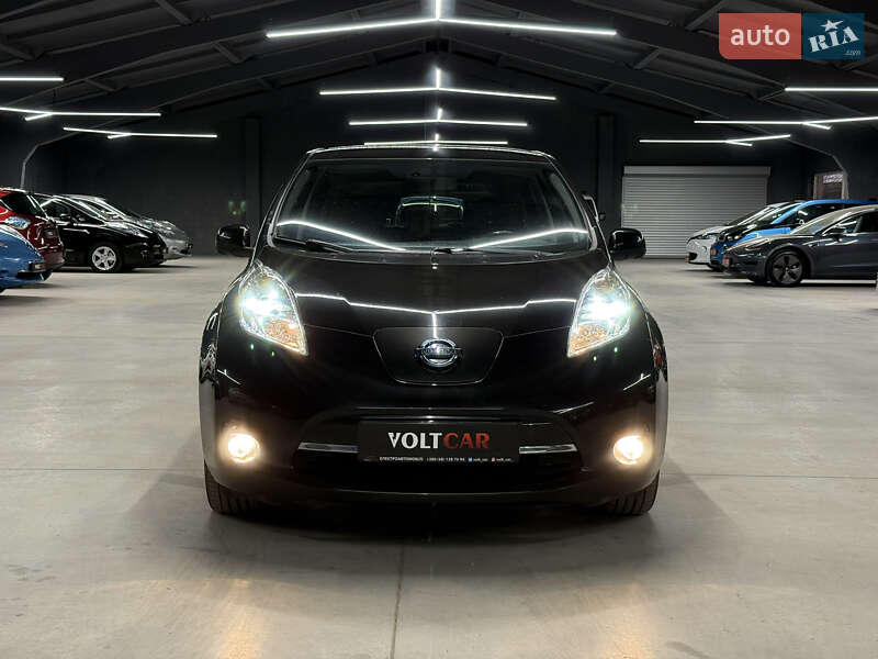 Хэтчбек Nissan Leaf 2017 в Владимире