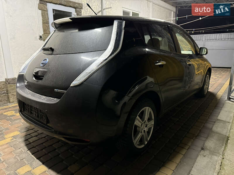 Хэтчбек Nissan Leaf 2012 в Умани фото 5 Хэтчбек Nissan Leaf 2012 в Умани