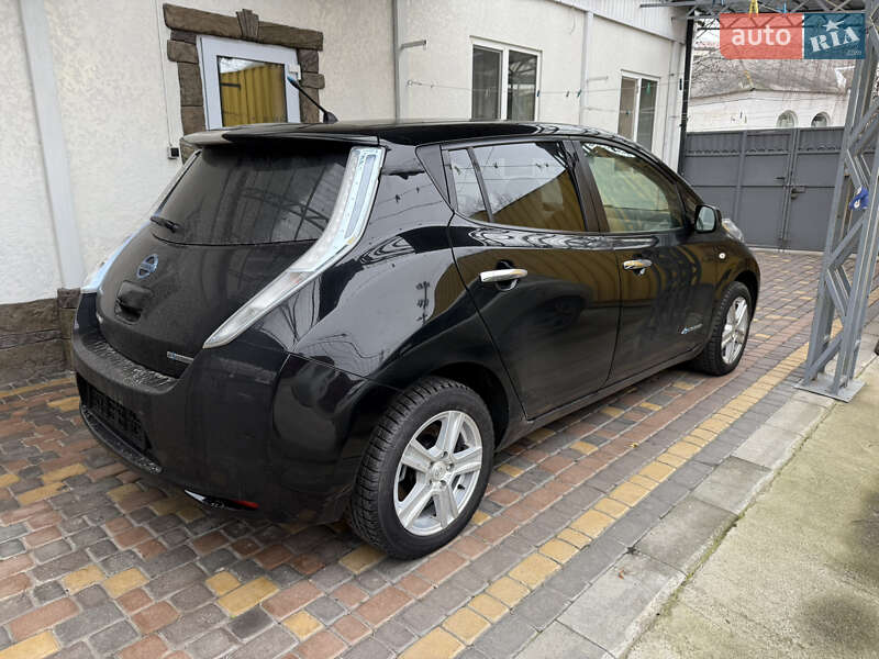 Хэтчбек Nissan Leaf 2012 в Умани фото 29 Хэтчбек Nissan Leaf 2012 в Умани