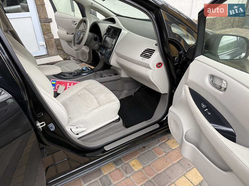 Хэтчбек Nissan Leaf 2012 в Умани фото 54 Хэтчбек Nissan Leaf 2012 в Умани