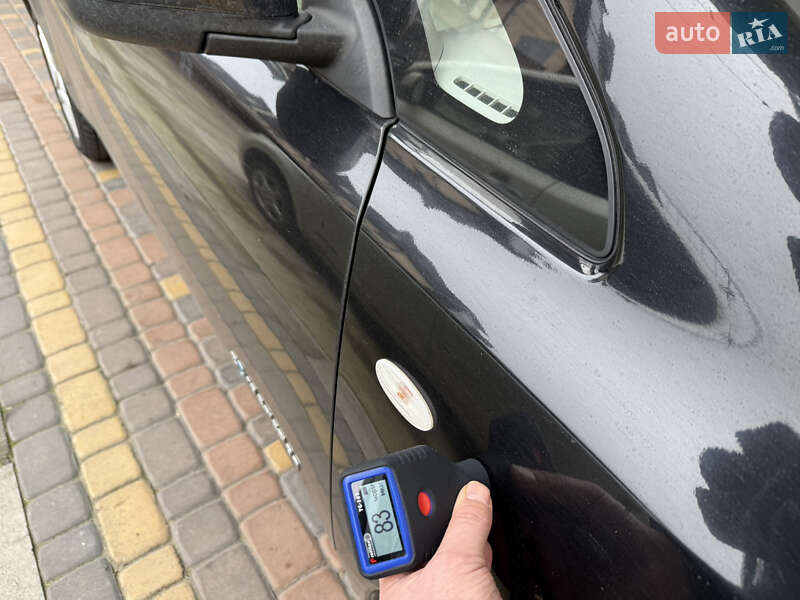 Хэтчбек Nissan Leaf 2012 в Умани фото 72 Хэтчбек Nissan Leaf 2012 в Умани