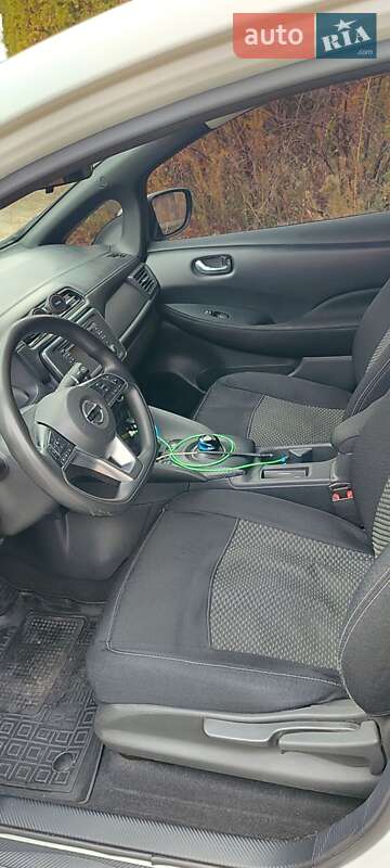 Хэтчбек Nissan Leaf 2018 в Запорожье фото 5 Хэтчбек Nissan Leaf 2018 в Запорожье