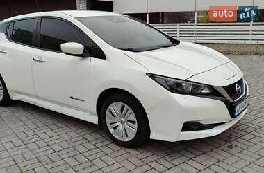 Хэтчбек Nissan Leaf 2018 в Запорожье