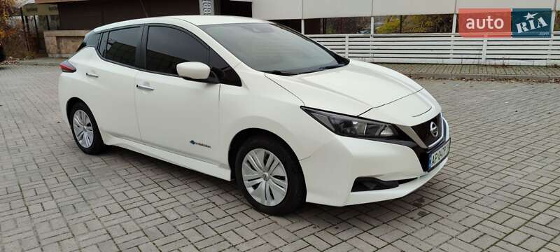 Хэтчбек Nissan Leaf 2018 в Запорожье фото Хэтчбек Nissan Leaf 2018 в Запорожье