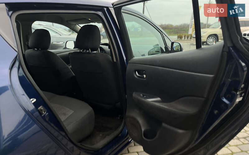 Хэтчбек Nissan Leaf 2016 в Мукачево