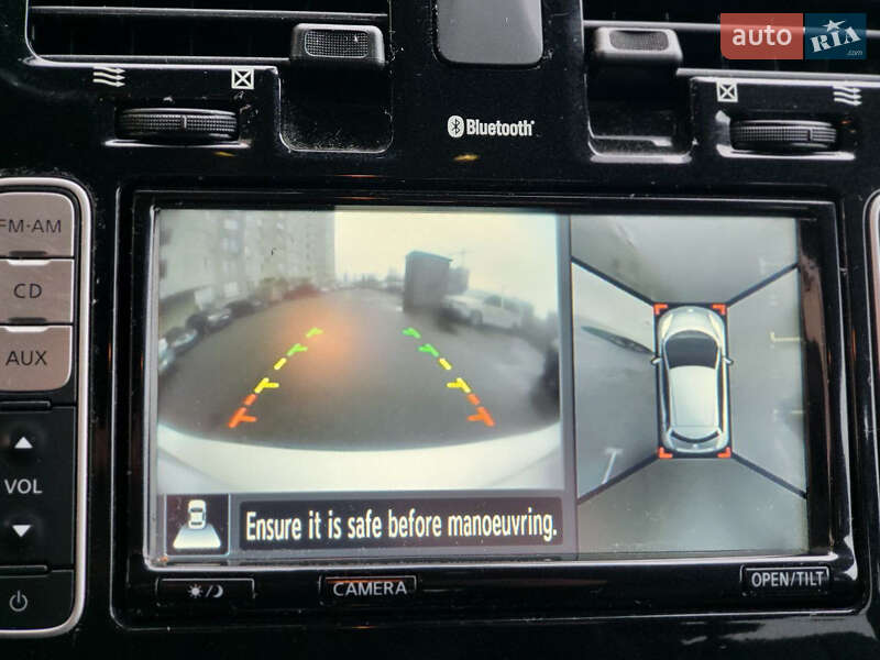 Хетчбек Nissan Leaf 2015 в Києві