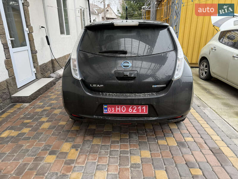 Хэтчбек Nissan Leaf 2012 в Умани фото 78 Хэтчбек Nissan Leaf 2012 в Умани
