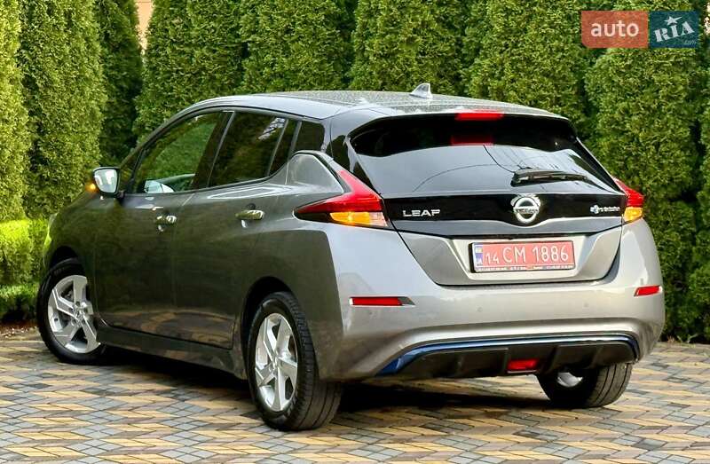 Хэтчбек Nissan Leaf 2021 в Самборе