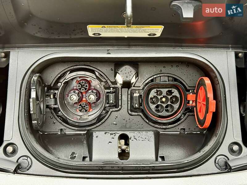 Хэтчбек Nissan Leaf 2021 в Самборе