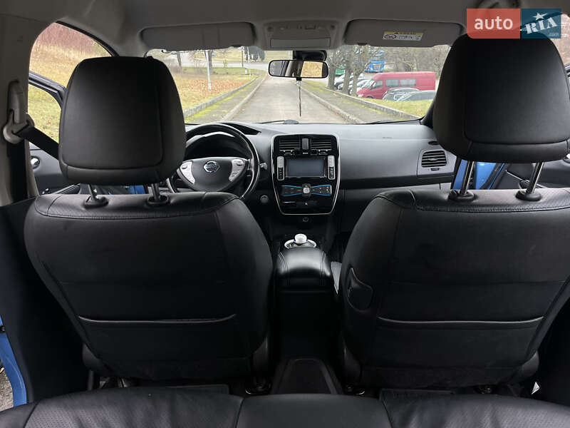 Хэтчбек Nissan Leaf 2014 в Ровно
